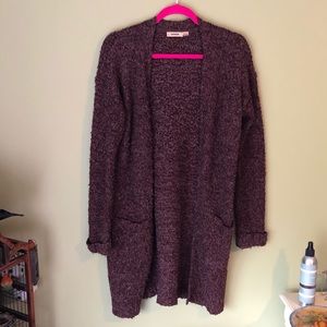 Garage Cardigan in Maroon